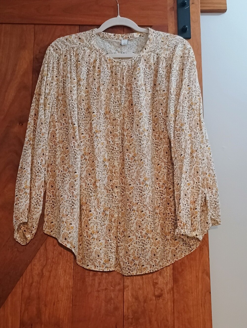 Old Navy Floral Blouse - XL